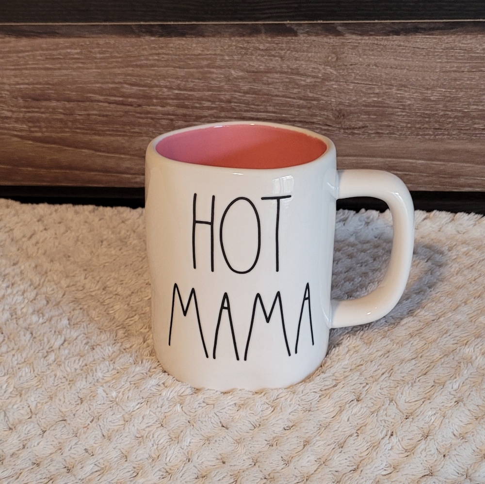 ‼️NEW! Rae Dunn "HOT MAMA" Mug 😍